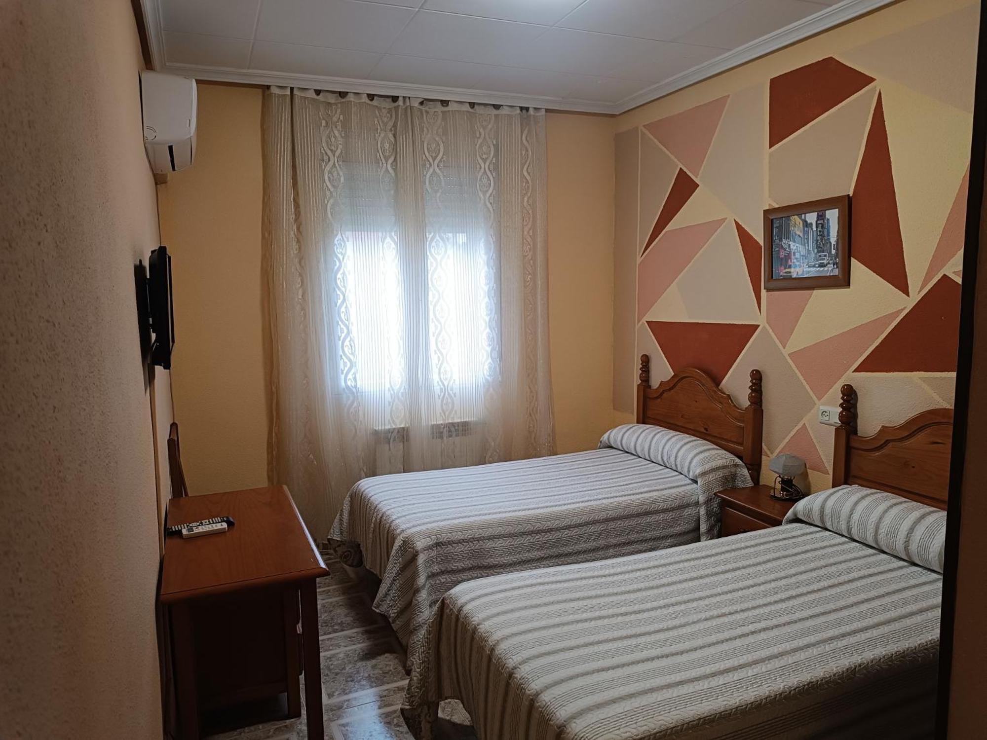 Hostal Avila Ocaña Kültér fotó