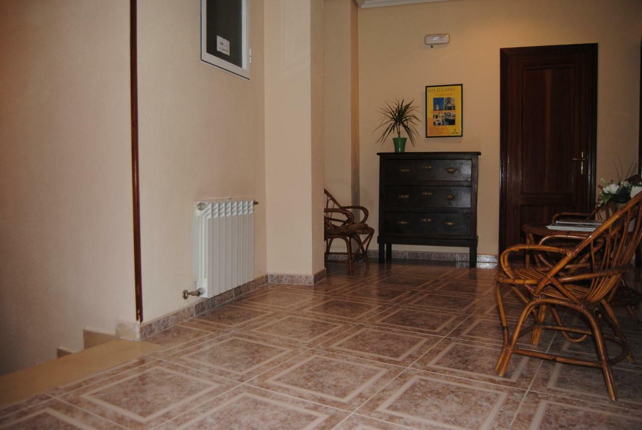 Hostal Avila Ocaña Kültér fotó