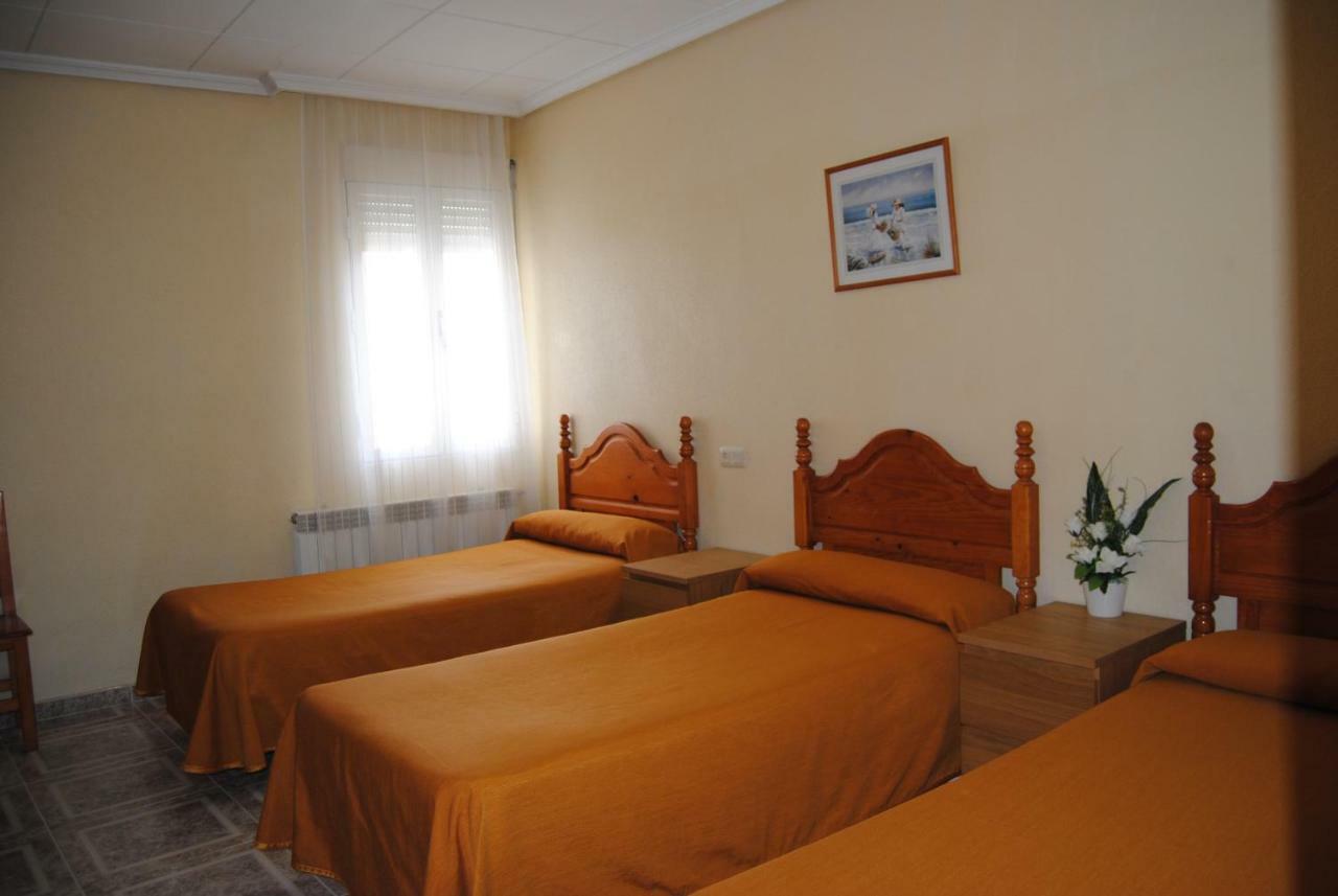 Hostal Avila Ocaña Kültér fotó