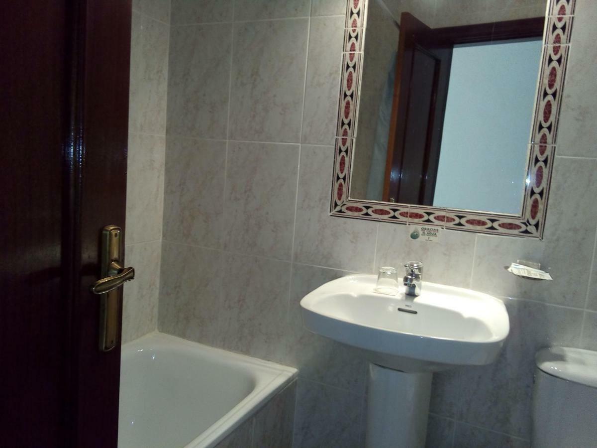 Hostal Avila Ocaña Kültér fotó