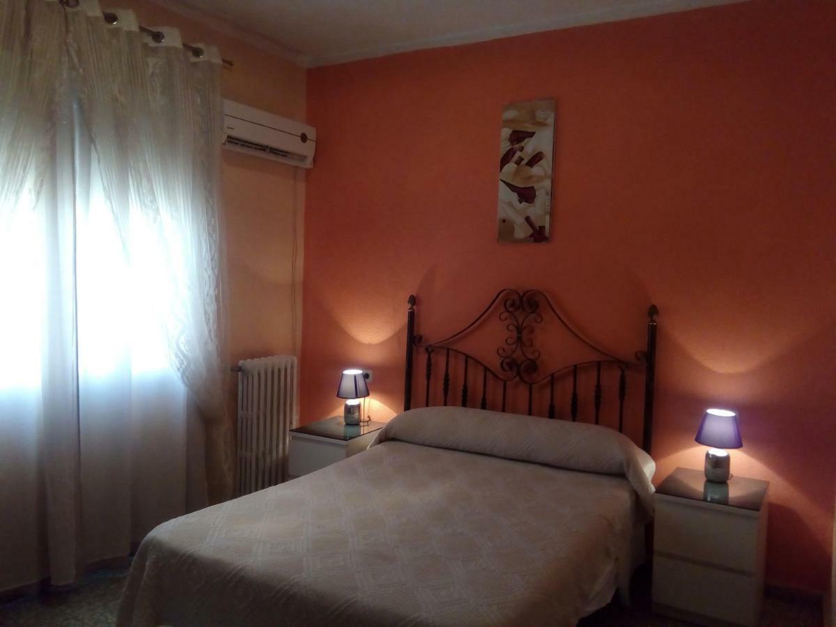 Hostal Avila Ocaña Kültér fotó