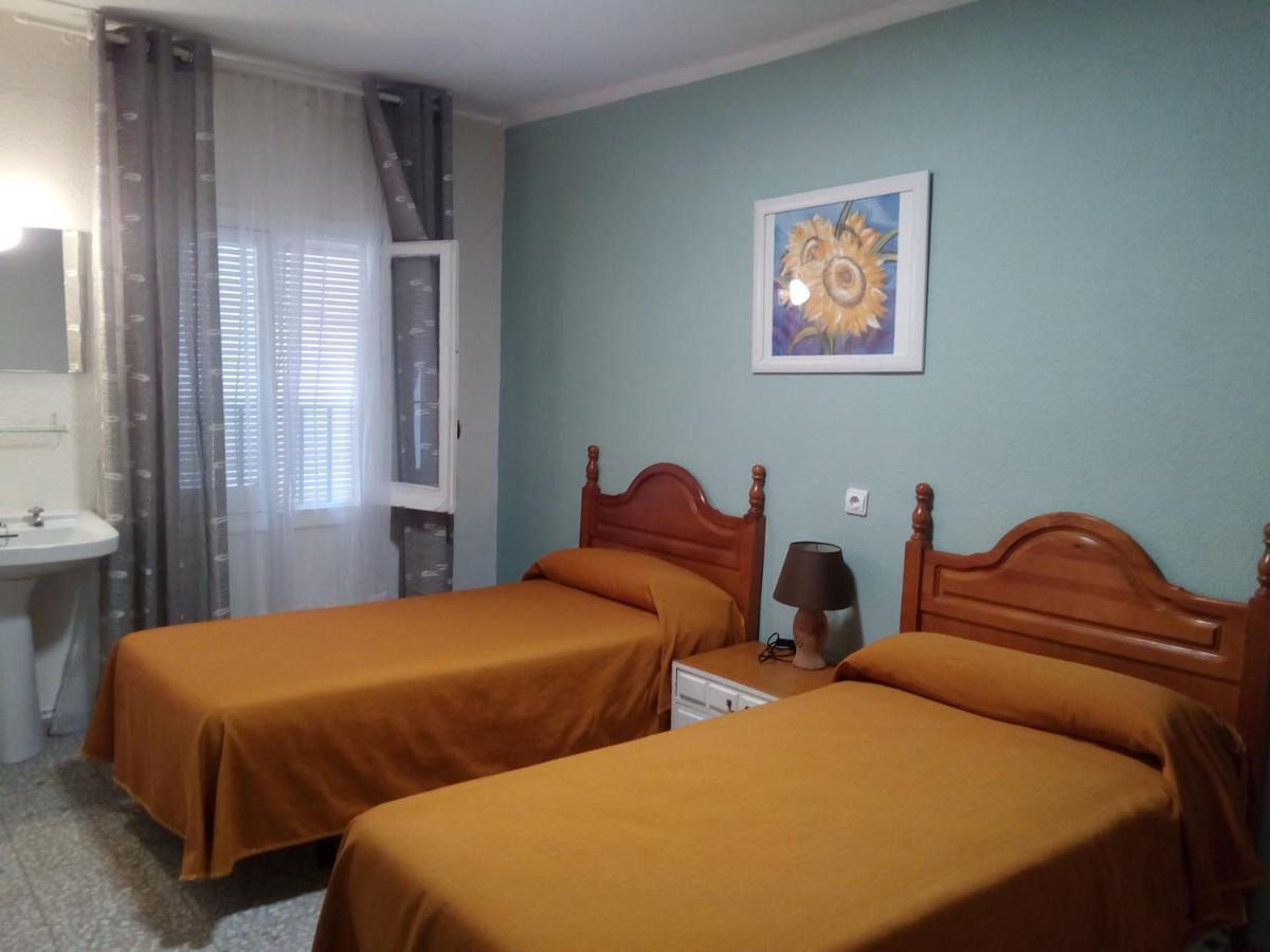 Hostal Avila Ocaña Kültér fotó